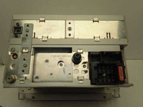 Foto 3ª: Sistema Audio Radio CD Mercedes Clase S 220 3.2 CDI CAT BERLINA 197CV 145KW (2002)