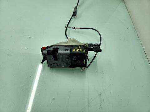 Cerradura Puerta Trasera Izquierda Peugeot 3008 GT LINE 131CV 96KW