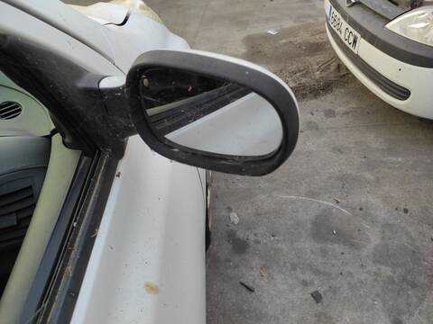 Retrovisor Derecho Nissan Micra CR12