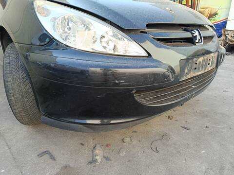 Foto 3ª: Paragolpes Delantero Peugeot 307 NFU (2001)