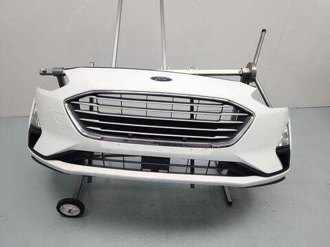 Paragolpes Delantero Ford Focus TITANIUM 120CV 88KW