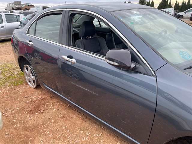 Foto 3ª: Puerta Delantera Derecha Honda Accord 2.0 G 155cv [K20AG] (2003)