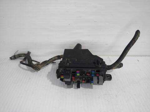 Foto 2ª: Caja Reles Fusibles Chevrolet Matiz S 67CV [B10S1] (2005)