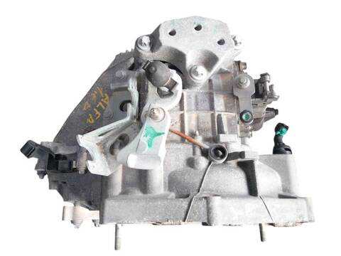 Foto 3ª: Caja Cambios Alfa Romeo Giulietta 1.6 JTDM 940FXD1A) (2010)