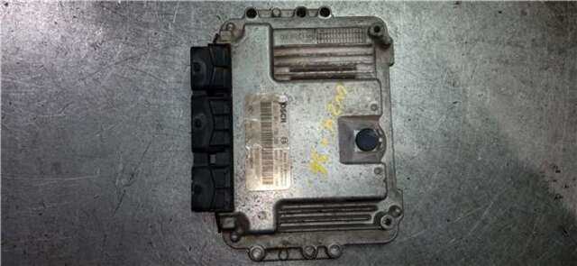 Foto 2ª: Centralita Motor ECU Renault Scenic 1.9 DCI (JM12. JM0G) (JM)(2003-_) [F9Q 812]