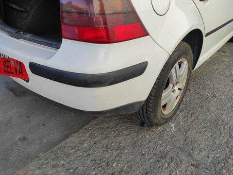 Foto 3ª: Paragolpes Trasero Volkswagen Golf ATD BERLINA (2000)