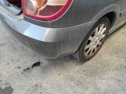 Foto 3ª: Paragolpes Trasero Nissan Almera QG15DE (2002)
