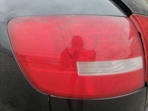 Foto 3ª: Piloto Trasero Izquierdo Audi A6 2.0 TDI AVANT 170CV 125KW [CAHA] (2010)