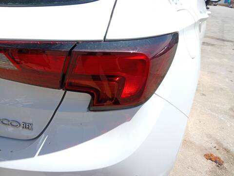 Piloto Trasero Derecho Opel Astra 1.6 CDTI 68) 110CV 81KW