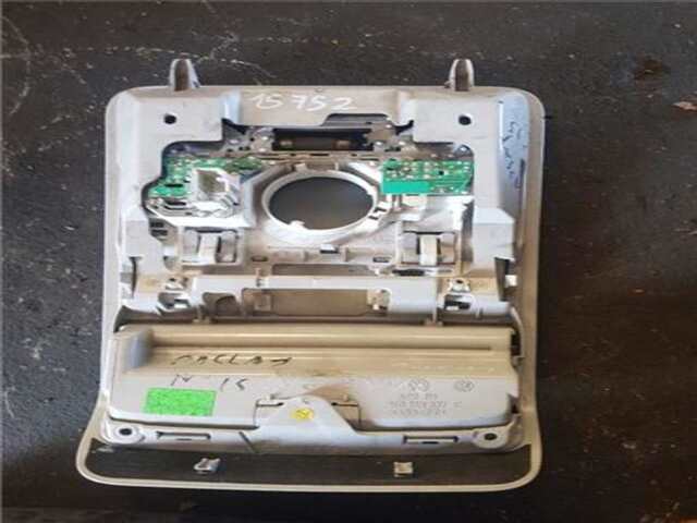 Foto 2ª: Luz Interior Volkswagen Passat 2.0 TDI 16V [BKP]