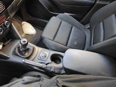 Consola Central Mazda CX5 G KE) PE