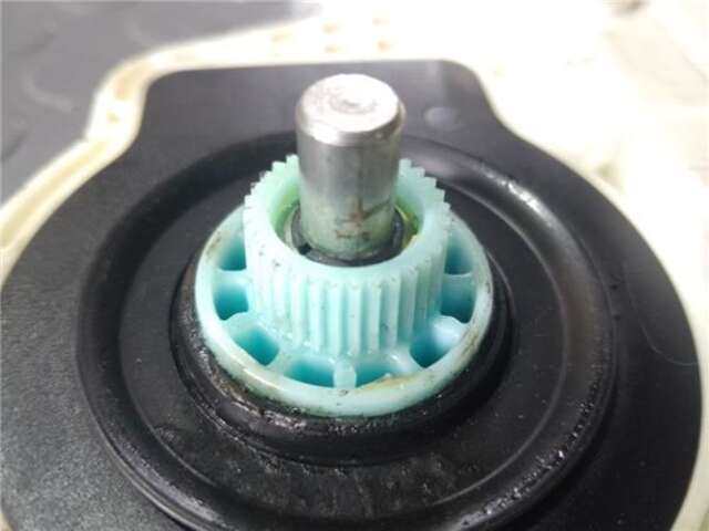 Foto 2ª: Elevalunas Eléctrico Trasero Izquierdo Audi A4 2.0 BÁSICO [2.0 LTR. - 110 KW 16V TDI] [CSU]