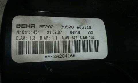 Foto 3ª: Calefacción Peugeot 307 1.6 HDI FAP CAT 9HZ - DV6TED4) BERLINA 109CV 80KW [9HY] (2007)