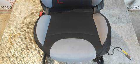 Foto 3ª: Asiento Delantero Izquierdo Fiat 500 80CV 59KW
