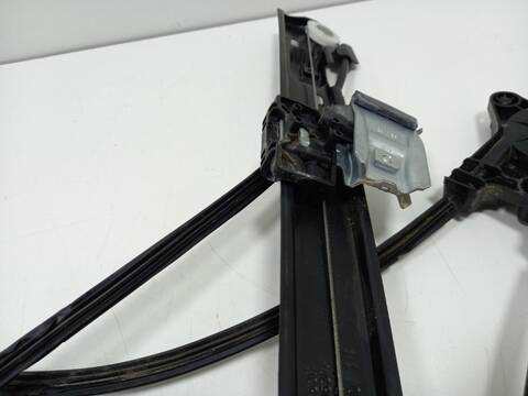 Foto 2ª: Elevalunas Eléctrico Delantero Derecho Seat Ibiza CJZ (2017)