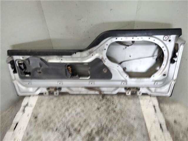 Foto 3ª: Portón Land Rover Discovery 2.7 V6 TD EDITION 60 YRS [2.7 LTR. - 140 KW TD V6 CAT] [276DT]