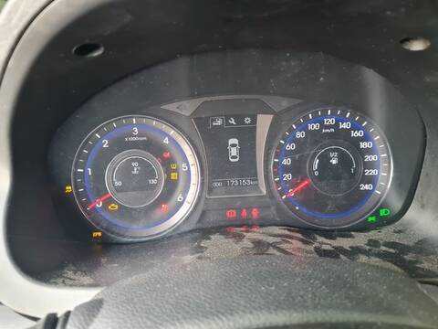 Cuadro de Instrumentos Hyundai i40 136CV