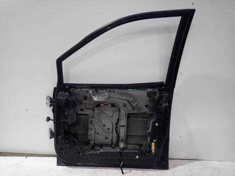 Foto 2ª: Puerta Delantera Derecha Chrysler Voyager 2.5 TD FAMILY 116CV [425CLIRSX] (1995)