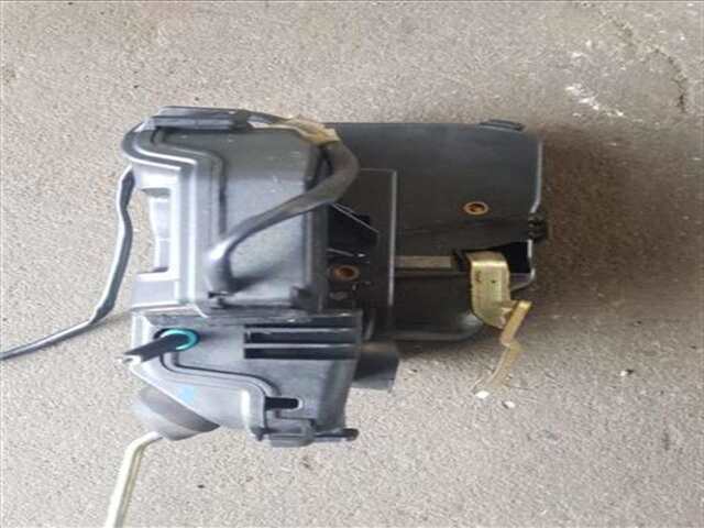 Foto 2ª: Cerradura Puerta Delantera Derecha Mercedes Clase C 160 2.2 200 CDI (203.004) [2.2 LTR. - 85 KW CDI CAT] [OM 611.962]