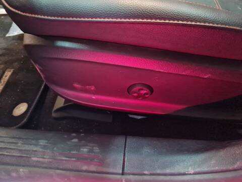 Foto 4ª: Asientos Traseros Mercedes Clase CLA 200 1.3 GASOLINA M282.914 C118 118.387) [282914] (2023)