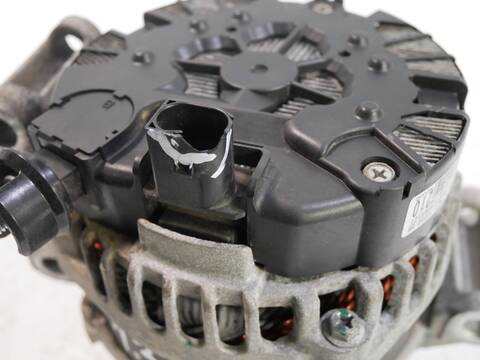 Foto 2ª: Alternador Ford Ranger 200 CV 147KW [SA2W T32DDOP] (2018)
