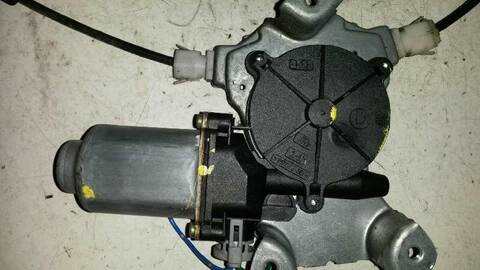 Foto 2ª: Elevalunas Eléctrico Delantero Derecho Nissan Almera 1.5 16V CAT 98CV 72KW [QG15] (2001)