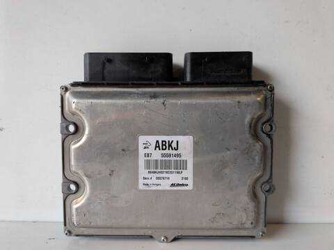 Centralita Motor ECU Opel Astra A17DTS BERLINA