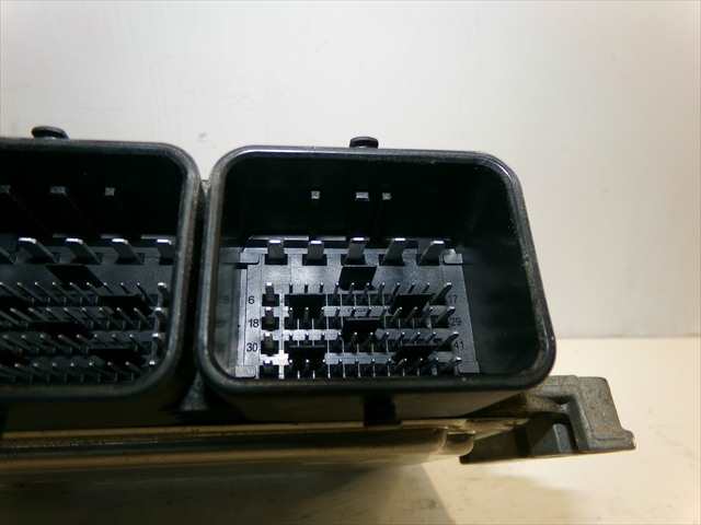 Foto 4ª: Centralita Motor ECU Peugeot Partner 1.6 HDI 2015-2019 [9H06] (2016)