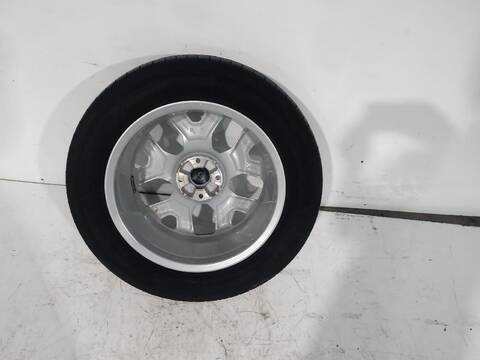 Foto 3ª: LLanta Chapa Jeep Avenger ALTITUDE (2022)