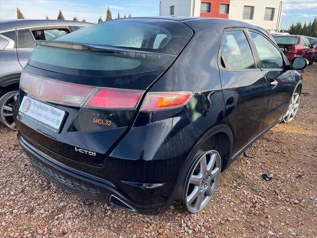 Foto 4ª: Paragolpes Trasero Honda Civic 2.2 CTDI 140cv [N22A2] (2007)