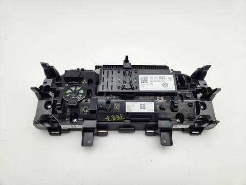 Foto 4ª: Cuadro de Instrumentos Volkswagen Tiguan 2.0 TDI 150CV 110KW [DTSB] (2023)