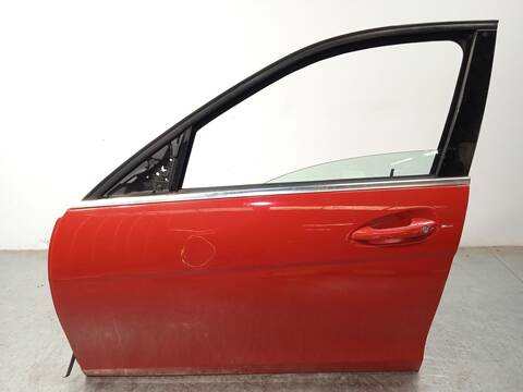 Puerta Delantera Izquierda Mercedes Clase C 160 C 220 CDI 204.008) 170CV 125KW