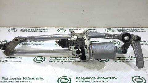 Foto 3ª: Brazo Limpia Delantero Izquierdo Bmw Serie 3 315 320D BERLINA 184CV 135KW [N47D20C] (2011)