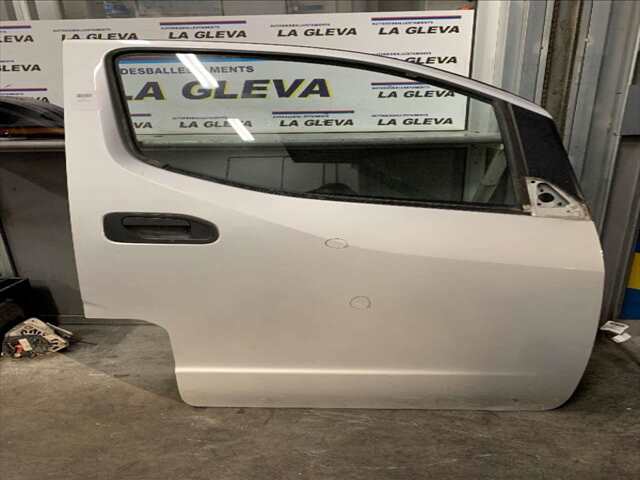 Puerta Delantera Derecha Nissan NV200 1.5 DCI 85-88-90CV