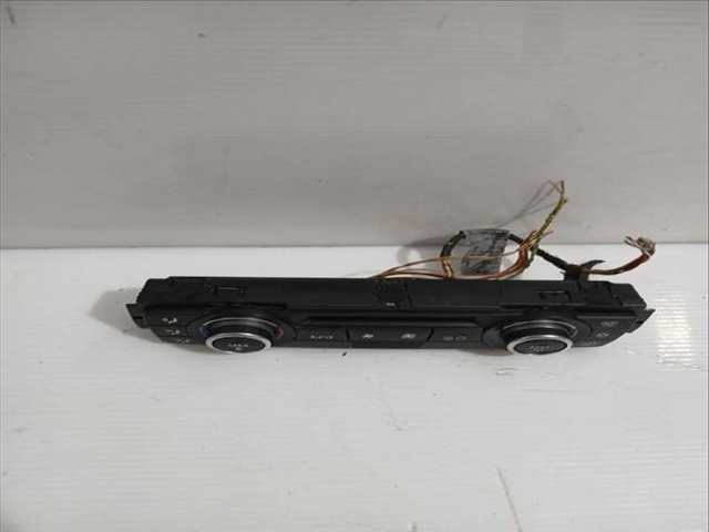 Foto 2ª: Mando Climatizador Bmw Serie 1 114 120 D 177CV [N47 D20 A N47 D20 C] (2003)