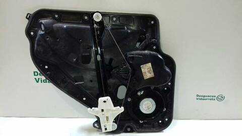Foto 2ª: Elevalunas Manual Trasero Derecho Volkswagen Golf ADVANCE 105CV 77KW [CAYC] (2009)