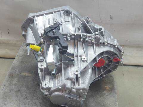 Foto 2ª: Caja Cambios Dacia Duster TCE 130 EXTREME 130CV 97KW