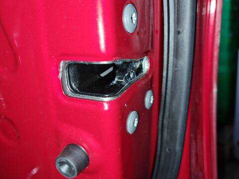 Cerradura Puerta Delantera Derecha Toyota Corolla GR SPORT 152CV