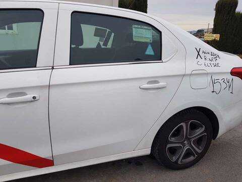 Puerta Trasera Izquierda Citroen C Elysee EXCLUSIVE 115CV 85KW