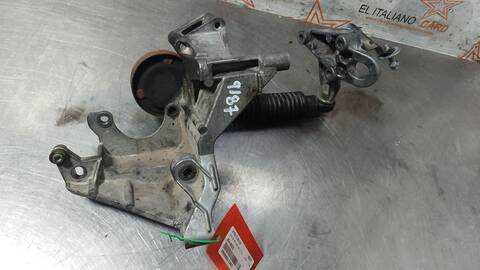 Foto 3ª: Soporte Motor Audi A6 2.5 TDI BERLINA 116CV 85KW [AEL] (1995)