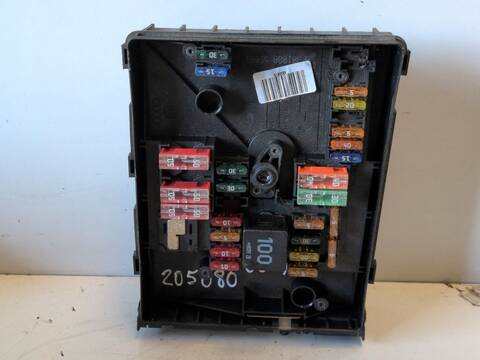 Caja Reles Fusibles Audi A3 CBBB