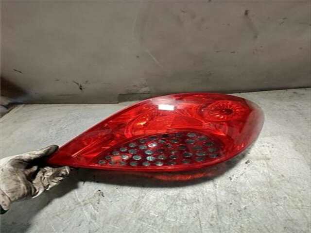 Foto 2ª: Piloto Trasero Derecho Peugeot 207 1.4 X-LINE [1.4 LTR. - 65 KW 16V CAT (KFU - ET3J4)] [KFU / ET3J4]