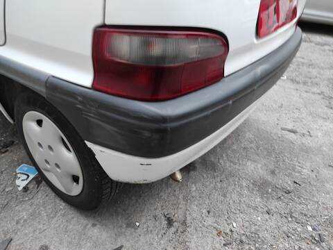 Foto 3ª: Paragolpes Trasero Citroen Saxo HDZ (1999)