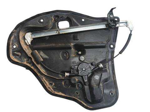 Foto 2ª: Elevalunas Manual Trasero Derecho Mazda CX3 2.0 SKYACTIV-G DK5W DK6W) (2015)