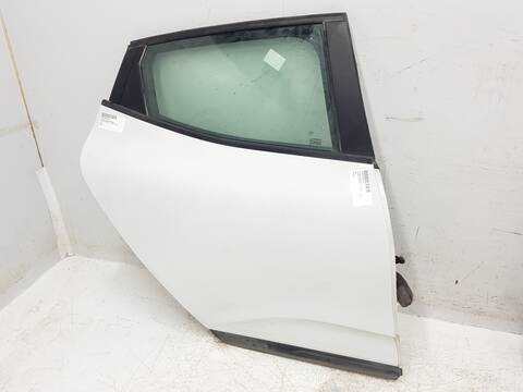 Foto 3ª: Puerta Trasera Derecha Renault Clio ZEN [K9K872] (2019)