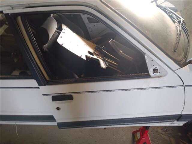 Puerta Delantera Derecha Peugeot 309 1.9 GTI