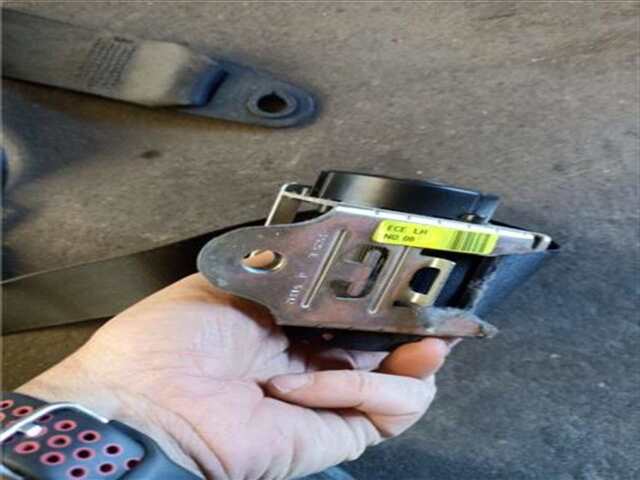 Foto 3ª: Cinturón Delantero Derecho Mini Mini 1.6 COOPER [1.6 LTR. - 85 KW 16V CAT] [W10B16A]