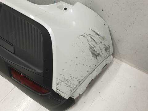 Foto 3ª: Paragolpes Trasero Renault Clio SIN DEFINIR
