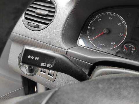 Foto 2ª: Mando Multifuncion Volkswagen Caddy BLS (2006)