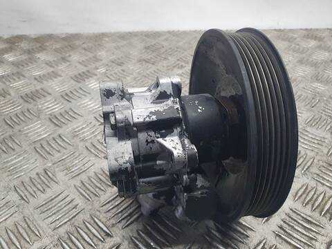 Foto 3ª: Bomba de Direccion Volkswagen Crafter CAJA CERRADA 35 109CV 80KW [BJK] (2008)